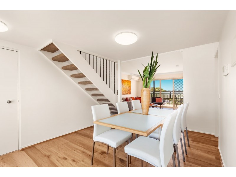 15/917 Doncaster Rd, Doncaster East VIC 3109