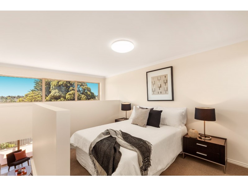 15/917 Doncaster Rd, Doncaster East VIC 3109