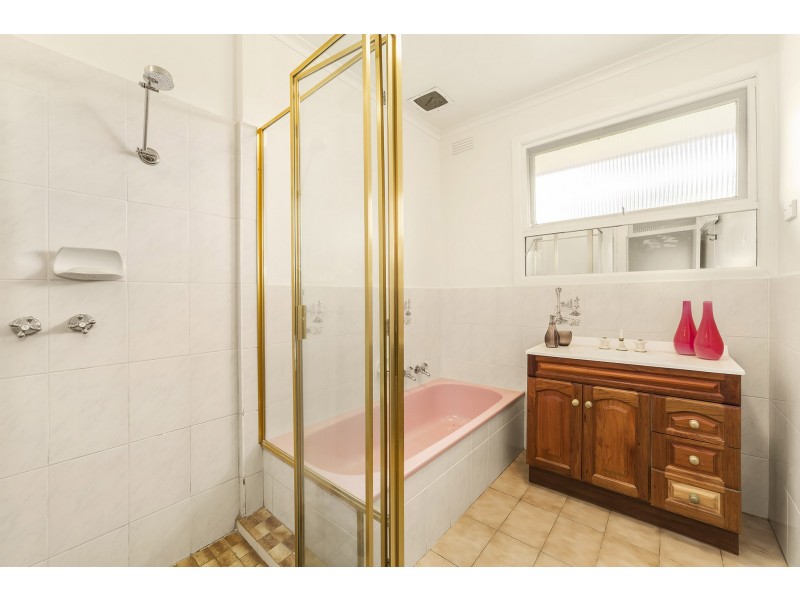 5 Sharne Court, Doncaster East VIC 3109