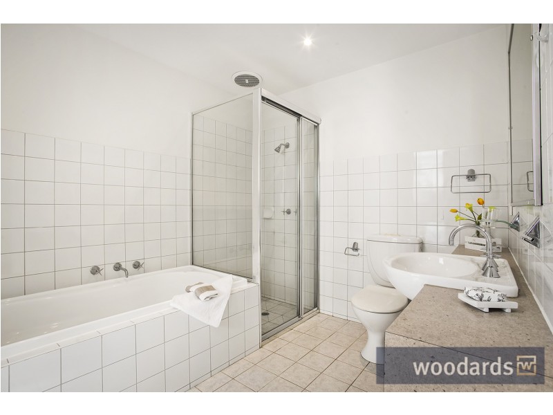 8/3 Miller Street, Fitzroy North VIC 3068