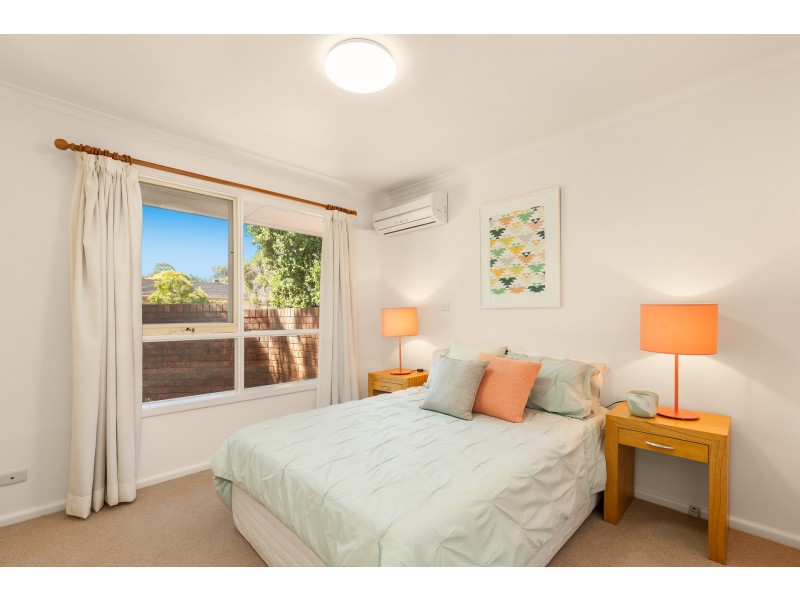 1/20 Renshaw Street, Doncaster East VIC 3109