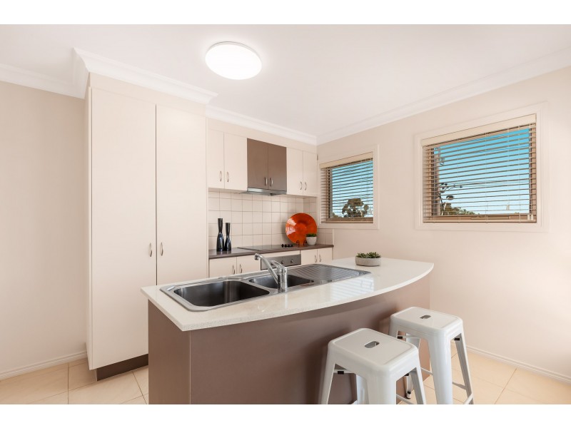 13/917-921 Doncaster Road, Doncaster East VIC 3109