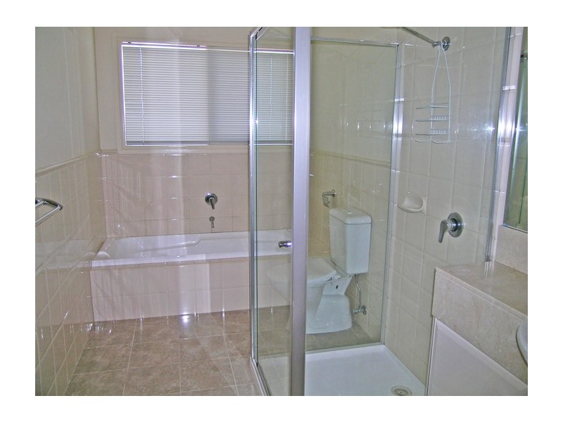 2/1 June Crescent, Templestowe VIC 3106