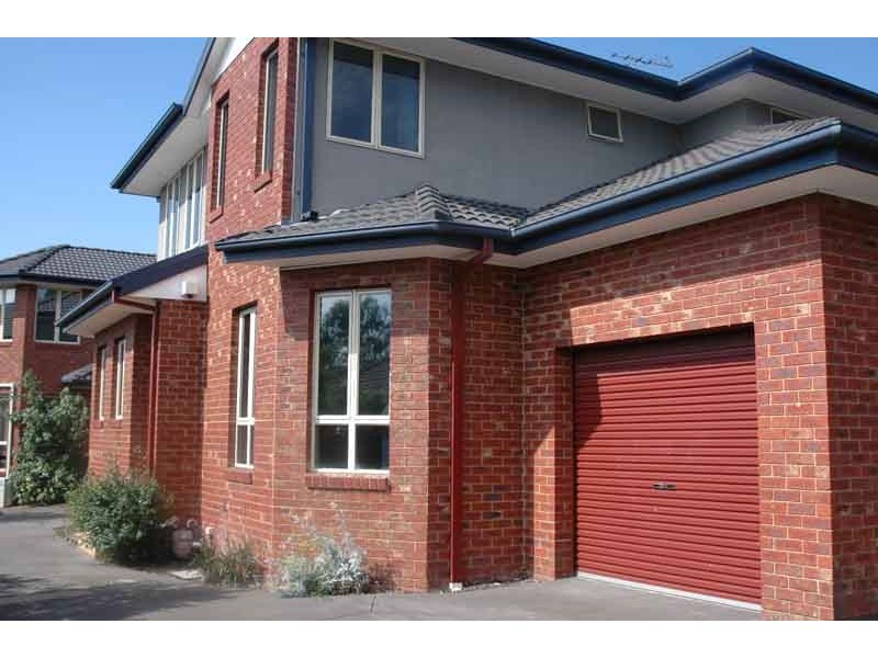 2/3 Nonda Avenue, Doncaster East VIC 3109