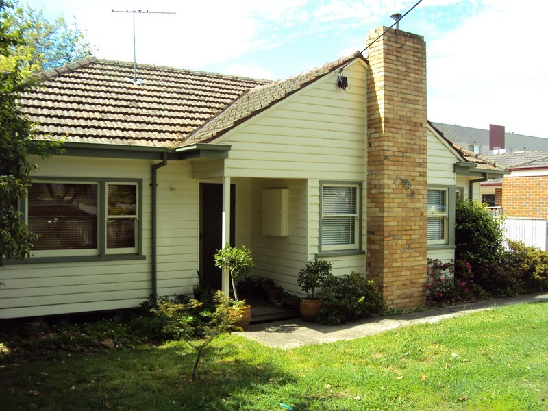 22 Bourke Street, Ringwood VIC 3134