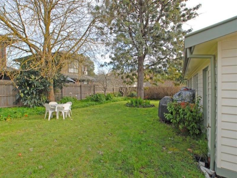 22 Bourke Street, Ringwood VIC 3134