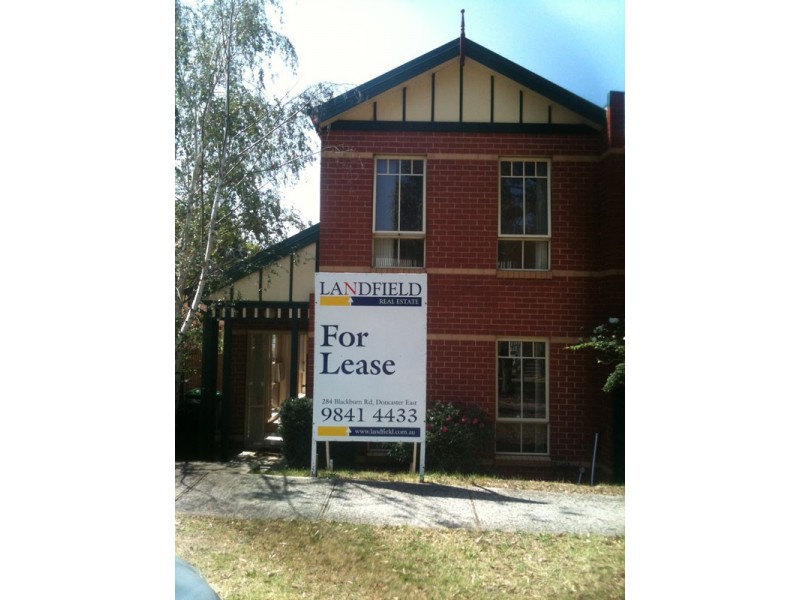 12 Scarborough Square, Mont Albert North VIC 3129