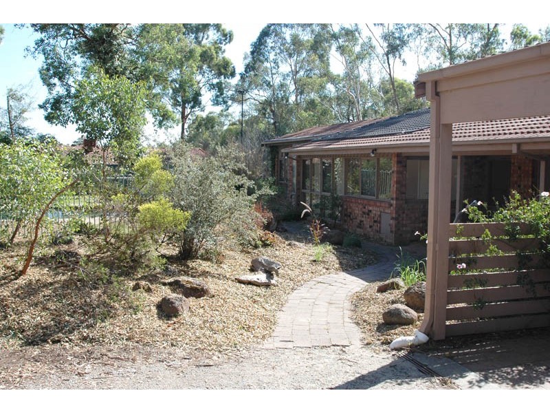 2 Nartanda Court, Doncaster East VIC 3109