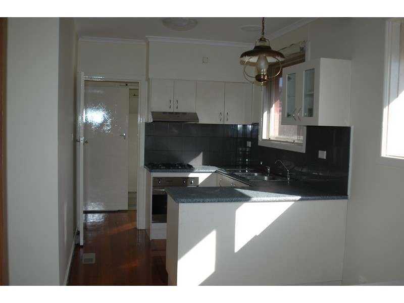 15 Daphne Street, Doncaster VIC 3108