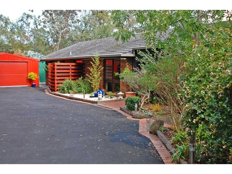 18 Betton Crescent, Warrandyte VIC 3113