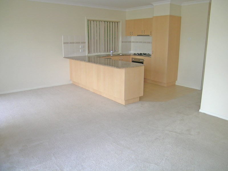 24 Madison Boulevard, Mitcham VIC 3132