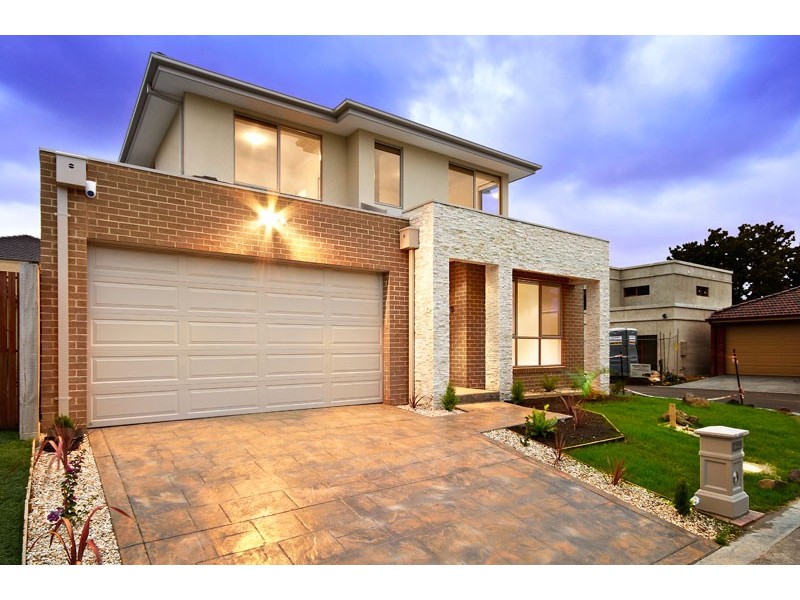 2 Golden Wattle Ridge, Donvale VIC 3111