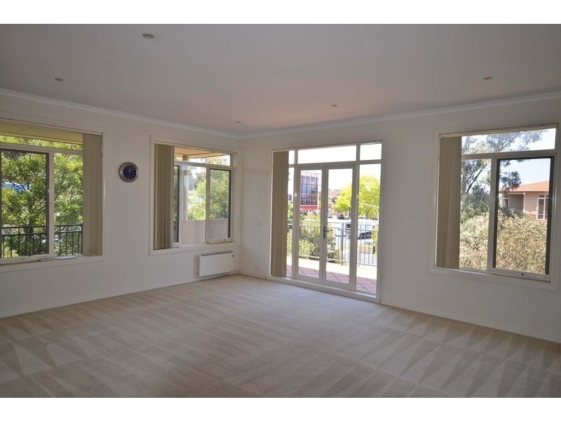 5/243 Blackburn Road, Doncaster East VIC 3109