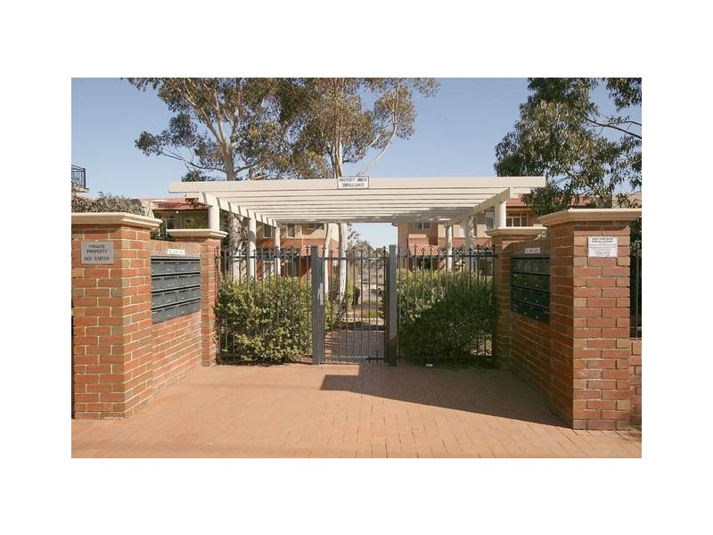5/243 Blackburn Road, Doncaster East VIC 3109