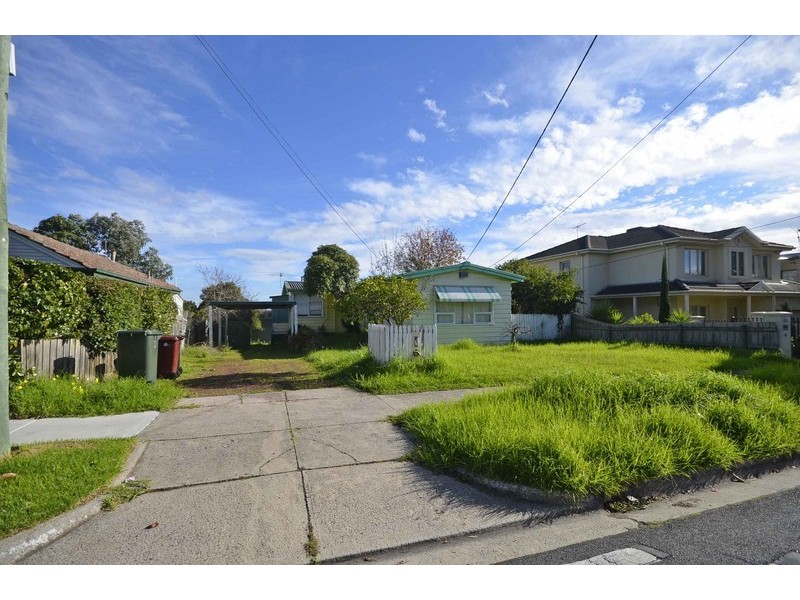 13 Churchill Street, Doncaster East VIC 3109