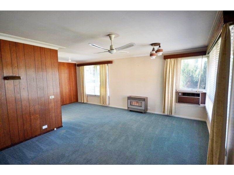 57 Furneaux Grove, Bulleen VIC 3105