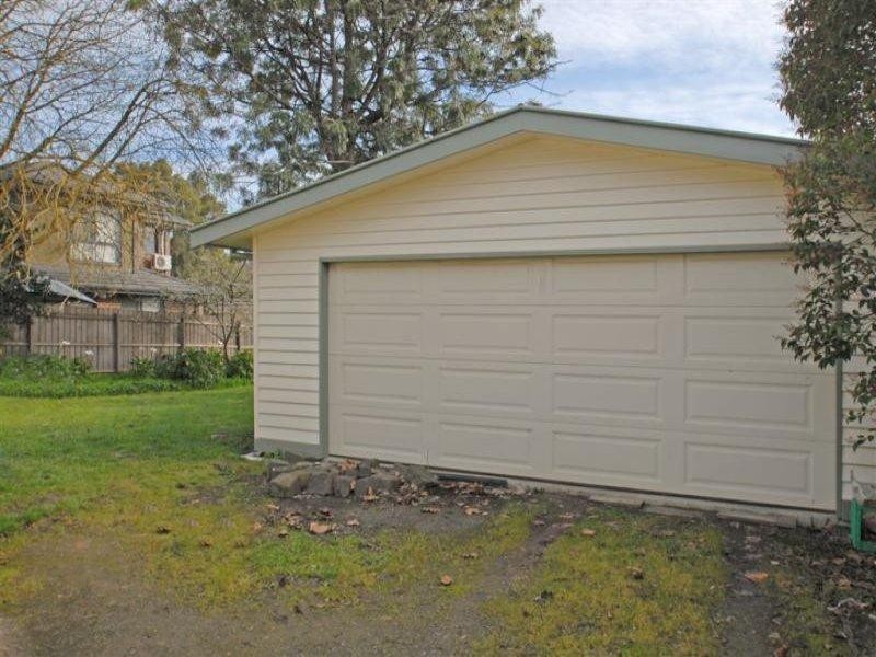 22 Bourke Street, Ringwood VIC 3134