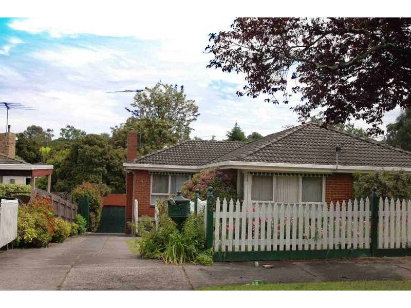 43 ALFREDA AVENUE, Bulleen VIC 3105