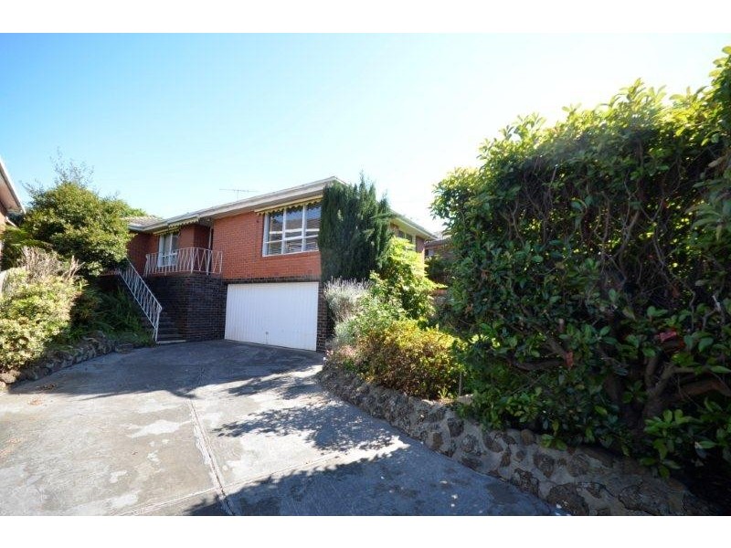 57 Furneaux Grove, Bulleen VIC 3105