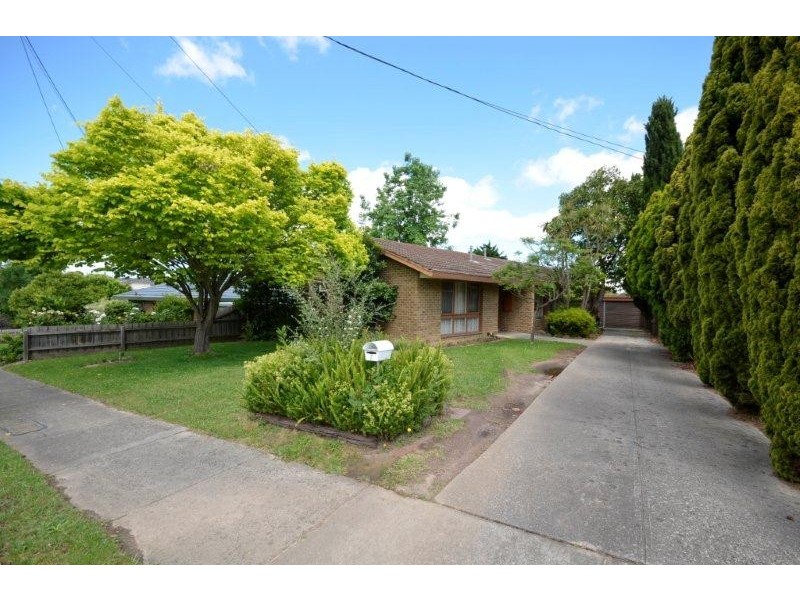 7 Runnymede Street, Doncaster East VIC 3109