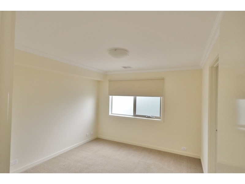 33 Panorama Drive, Forest Hill VIC 3131