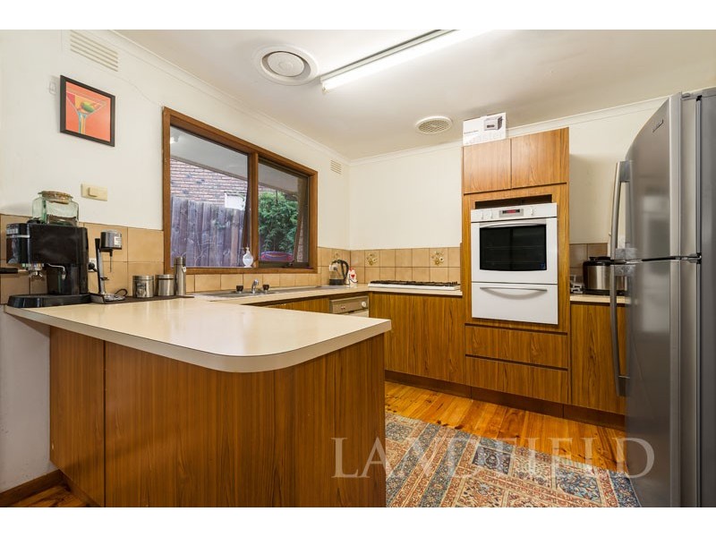 73 Long Valley Way, Doncaster East VIC 3109