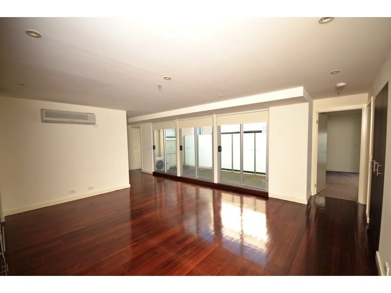 204/13-15 Goodson Street, Doncaster VIC 3108