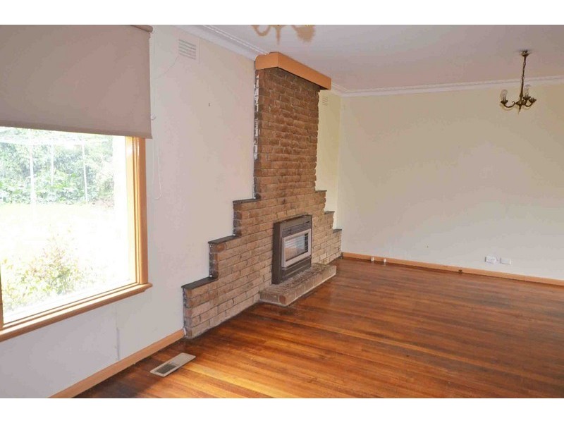 24 Nielsen Avenue, Nunawading VIC 3131