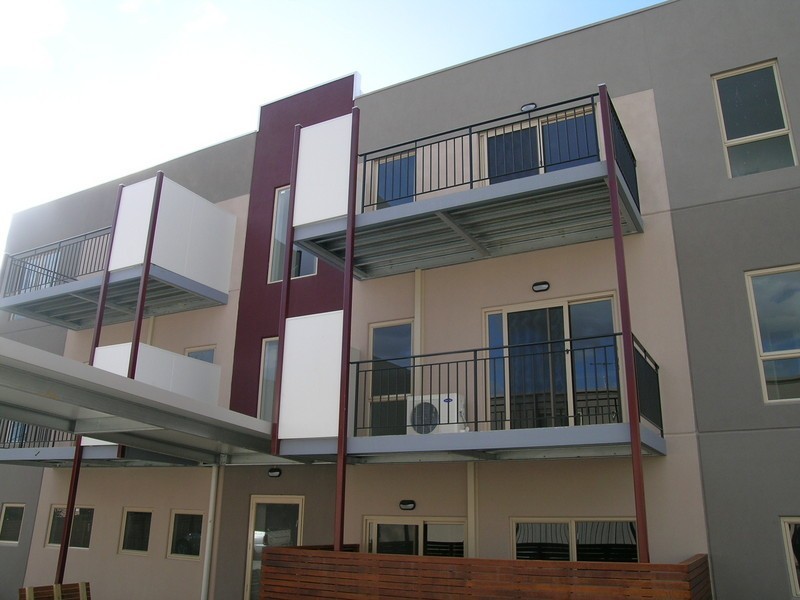 18/12-18 Bourke Street, Ringwood VIC 3134