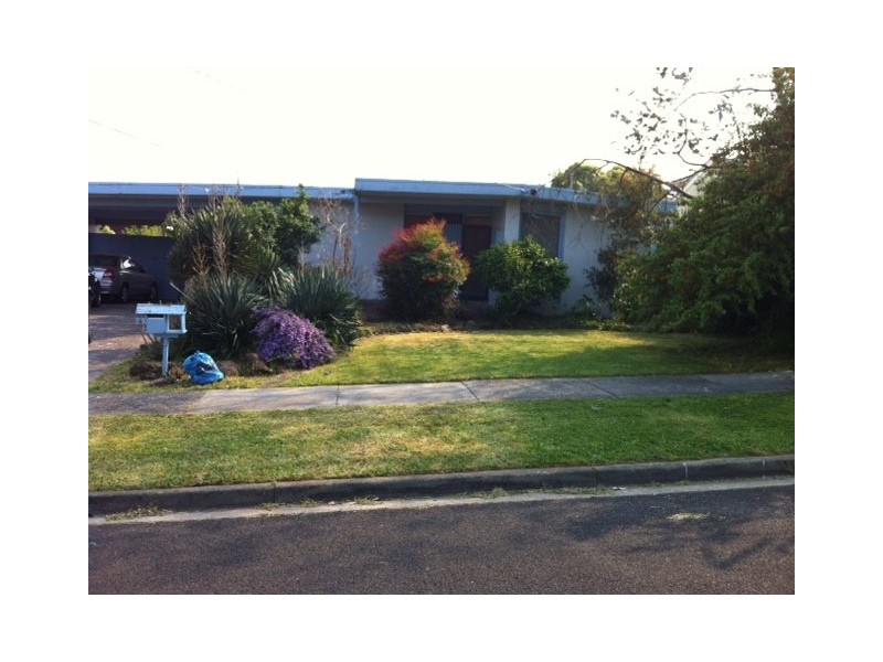 4 Roseville Street, Doncaster VIC 3108