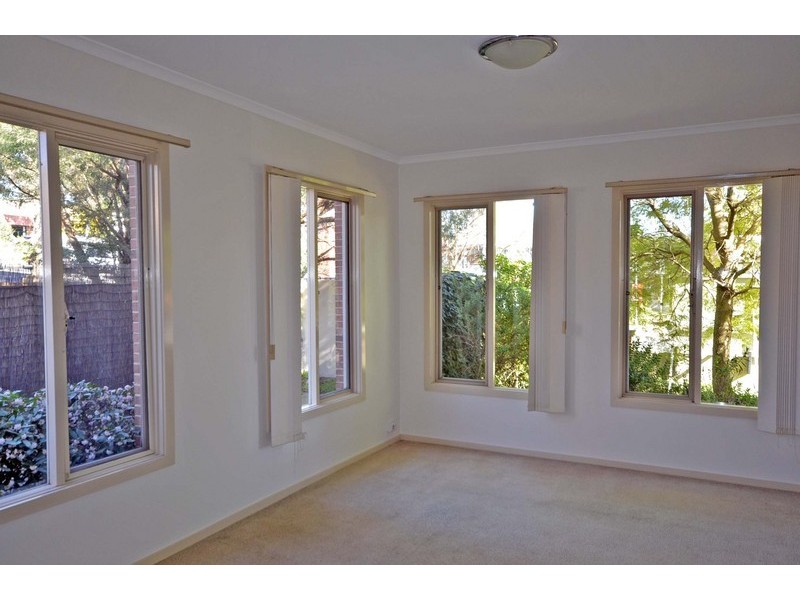2/14 Anderson Street, Templestowe VIC 3106