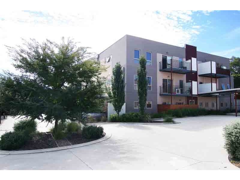 27/12-18 Bourke Street, Ringwood VIC 3134