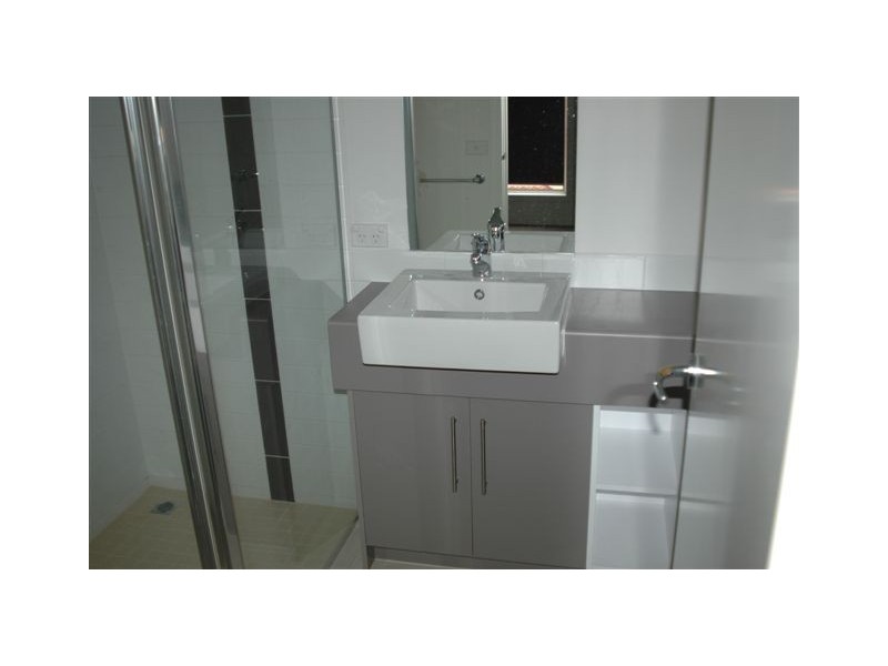 27/12-18 Bourke Street, Ringwood VIC 3134