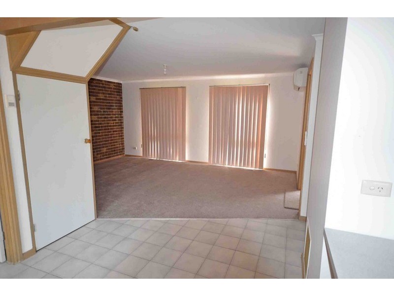 2/2a Merton Street, Box Hill VIC 3128