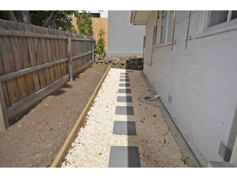 2/69-73 Hawdon Street, Heidelberg VIC 3084