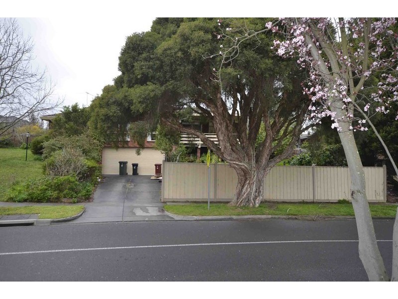 16 Tyrol Court, Doncaster East VIC 3109