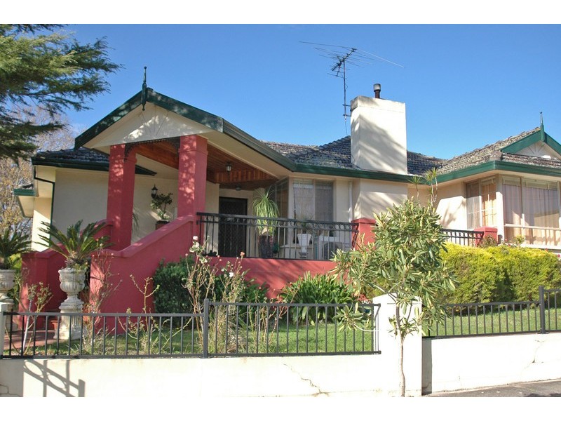 14 Eric Avenue, Templestowe Lower VIC 3107