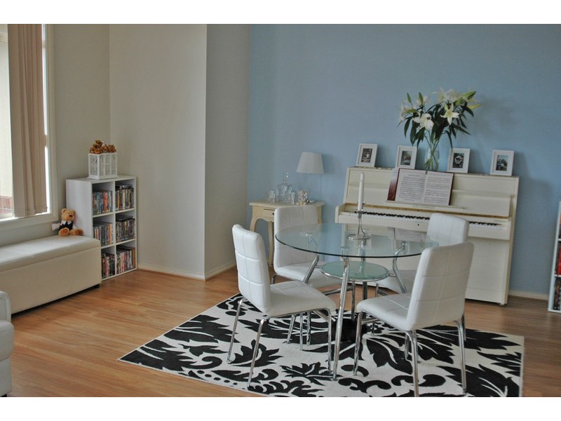 13/243 Blackburn Road, Doncaster East VIC 3109