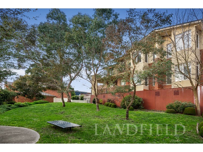 13/243 Blackburn Road, Doncaster East VIC 3109