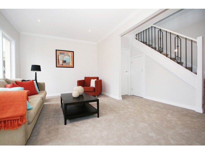 2/29 Herlihys Road, Templestowe Lower VIC 3107