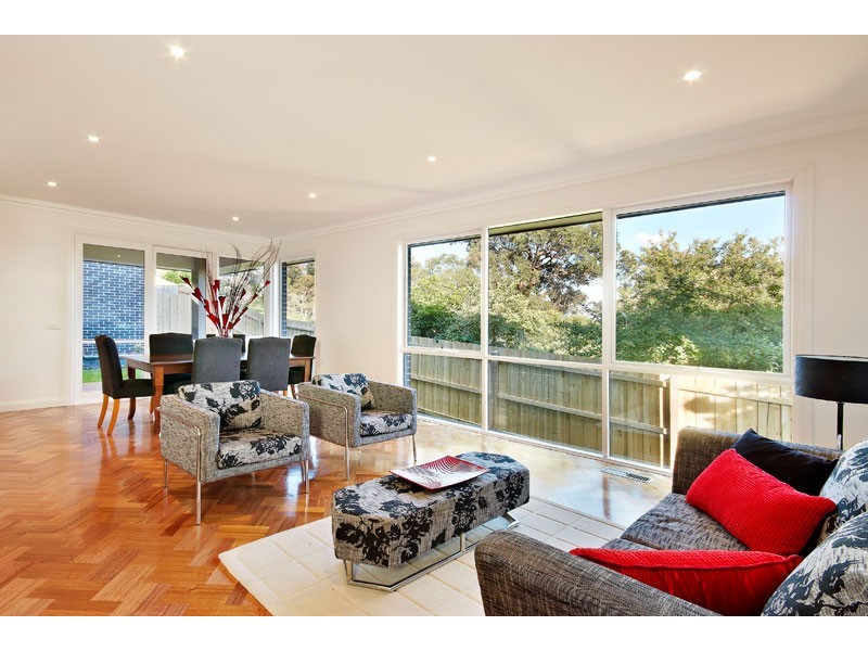 4/16-18 Whittens Lane, Doncaster VIC 3108