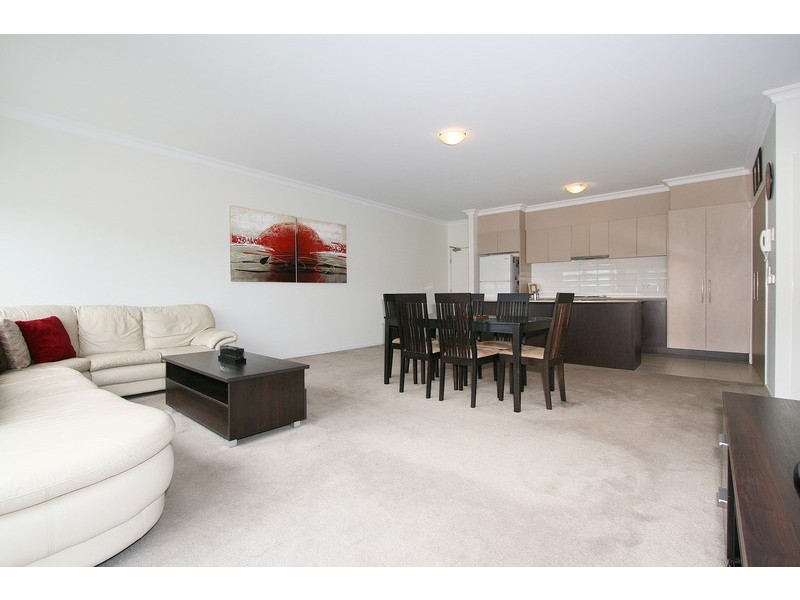 19/12-18 Bourke Street, Ringwood VIC 3134