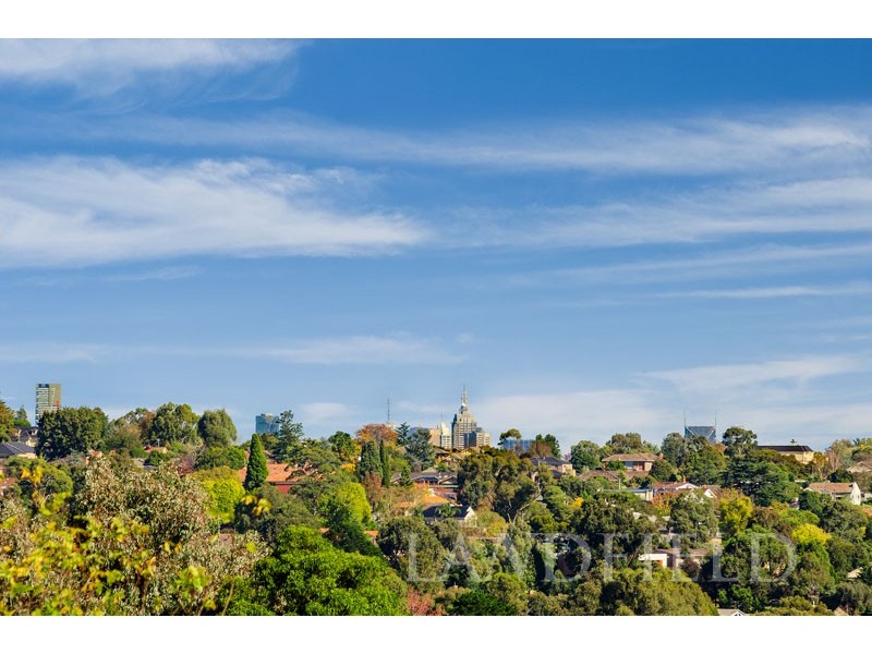 738 Elgar Road, Doncaster VIC 3108