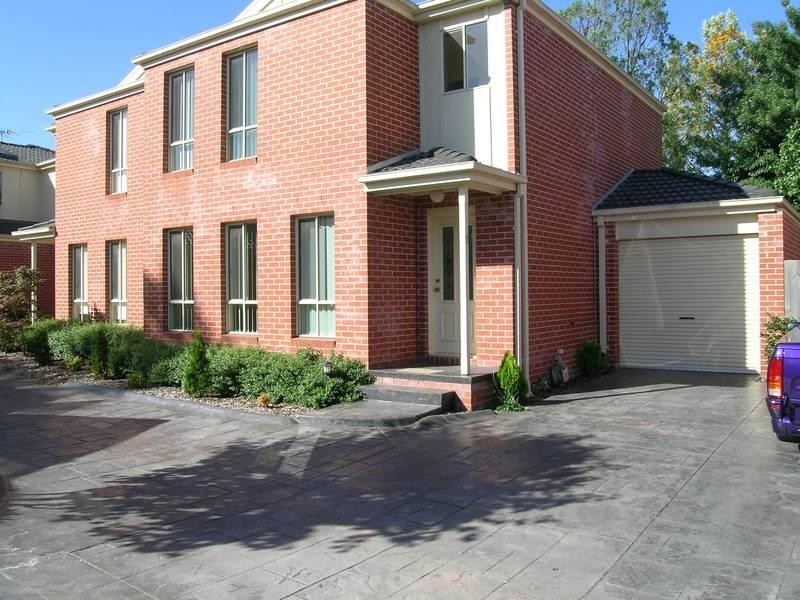 2/1 Florence Avenue, Donvale VIC 3111