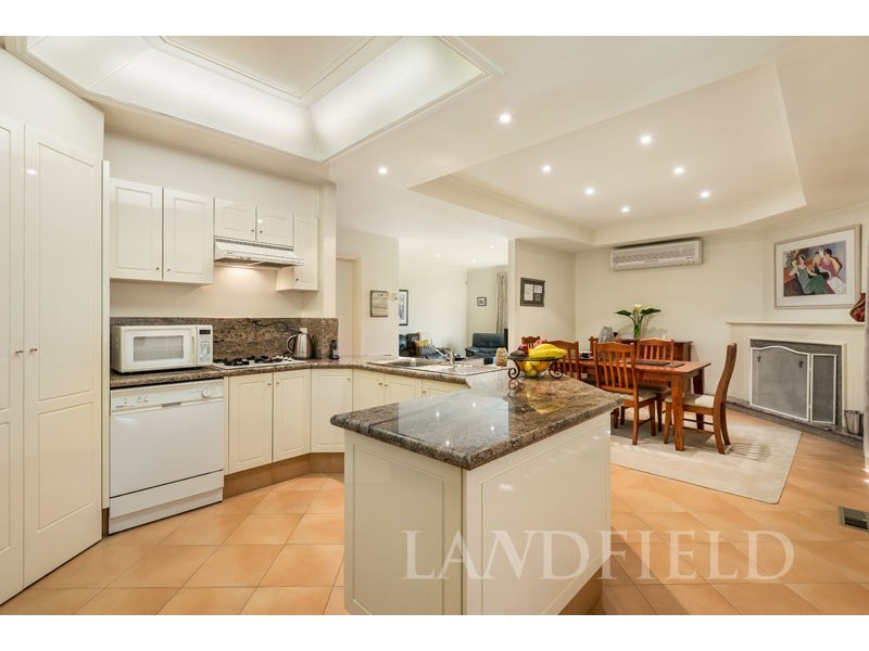 4 Van Unen Court, Doncaster East VIC 3109