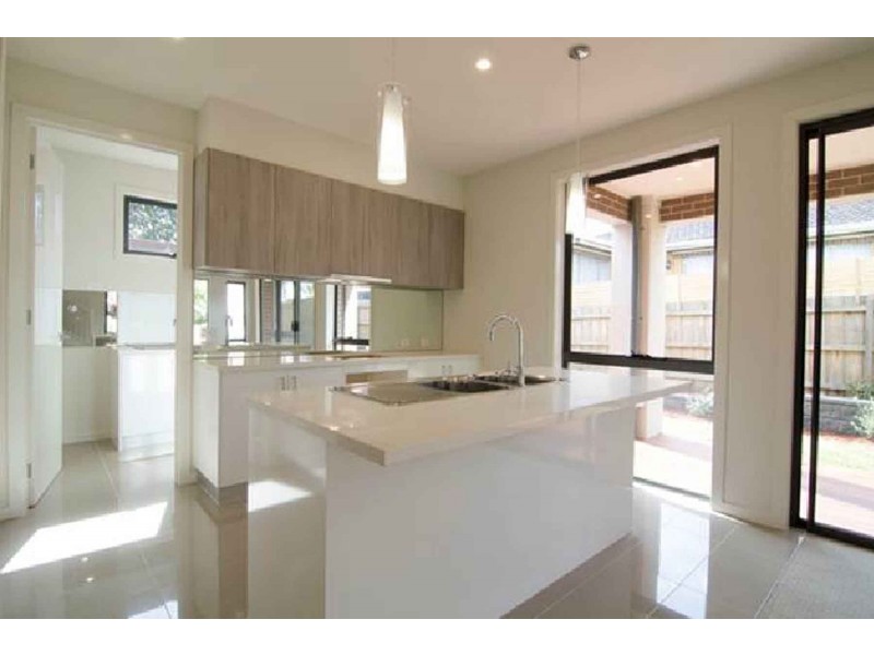 1a Nathan Street, Doncaster VIC 3108