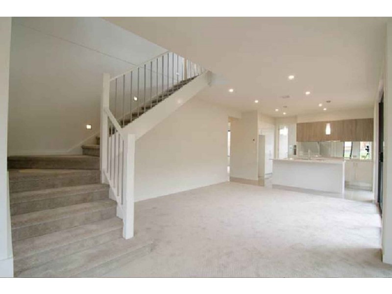 1a Nathan Street, Doncaster VIC 3108