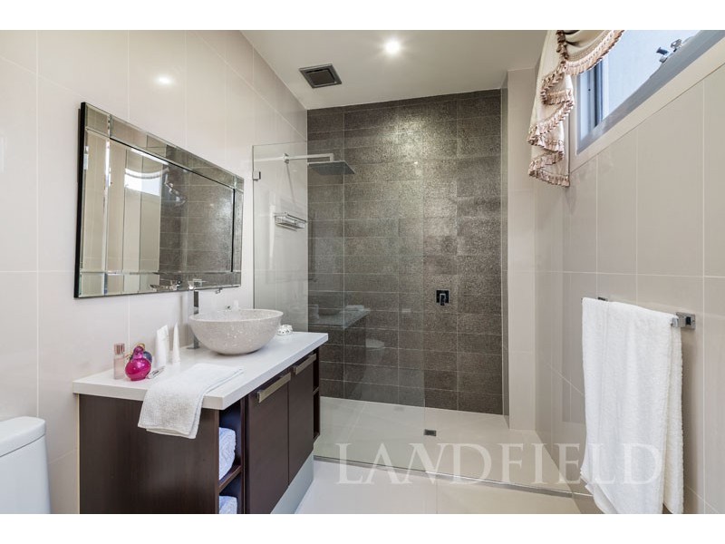 9/1 Westfield Drive, Doncaster VIC 3108