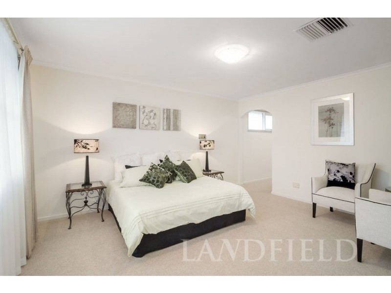 32 Golden Way, Bulleen VIC 3105