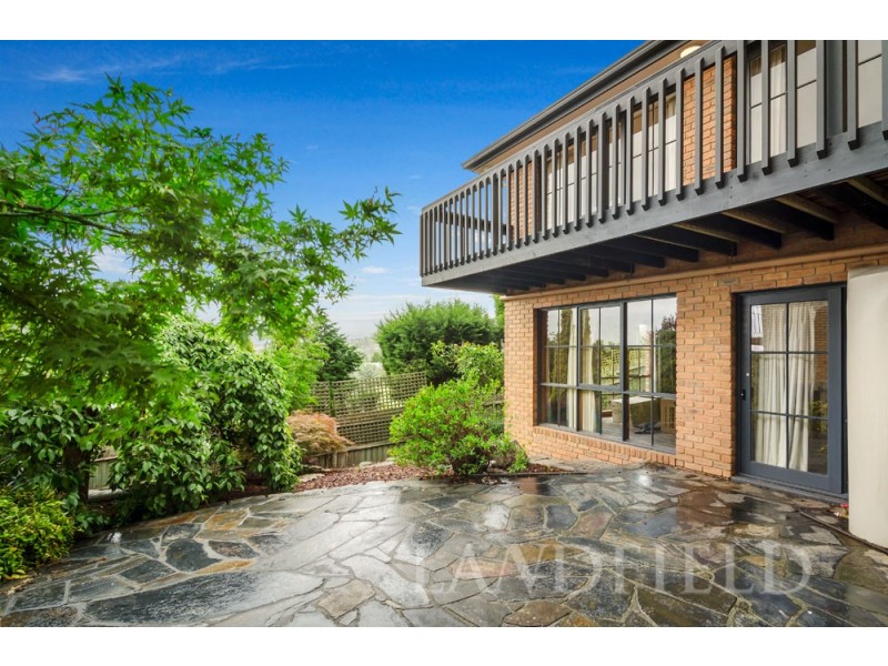 32 Golden Way, Bulleen VIC 3105